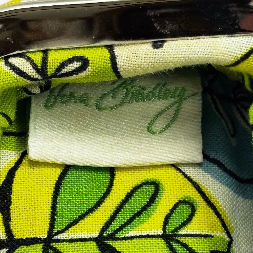 Vera Bradley Quilted Floral Coin Purse Kiss Lock Green Blue Mirror Small Pouch - Picture 3 of 6
